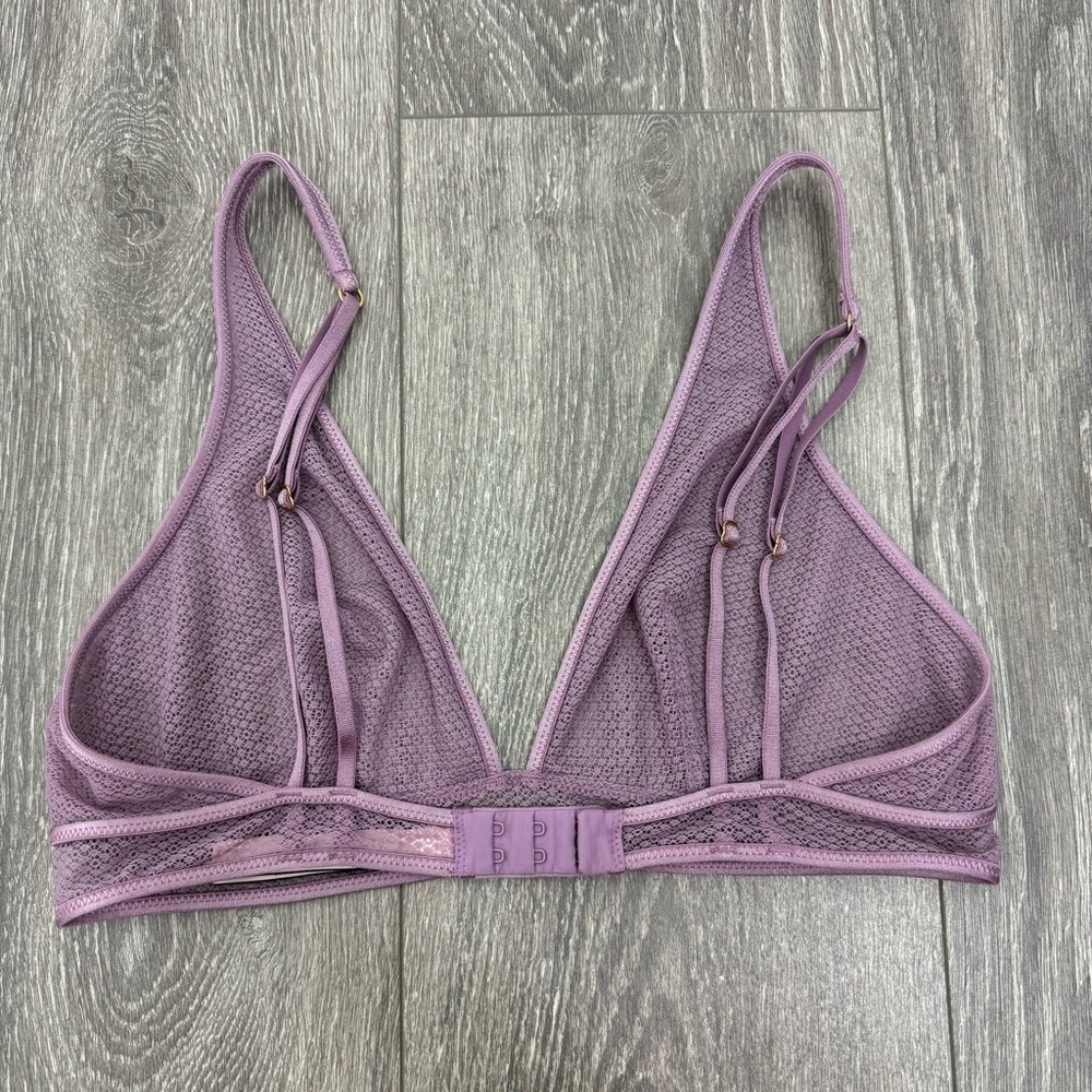 Victoria’s Secret Lavender Mesh Sheer Wireless Bra Women’s Medium No Padding - Picture 3 of 7